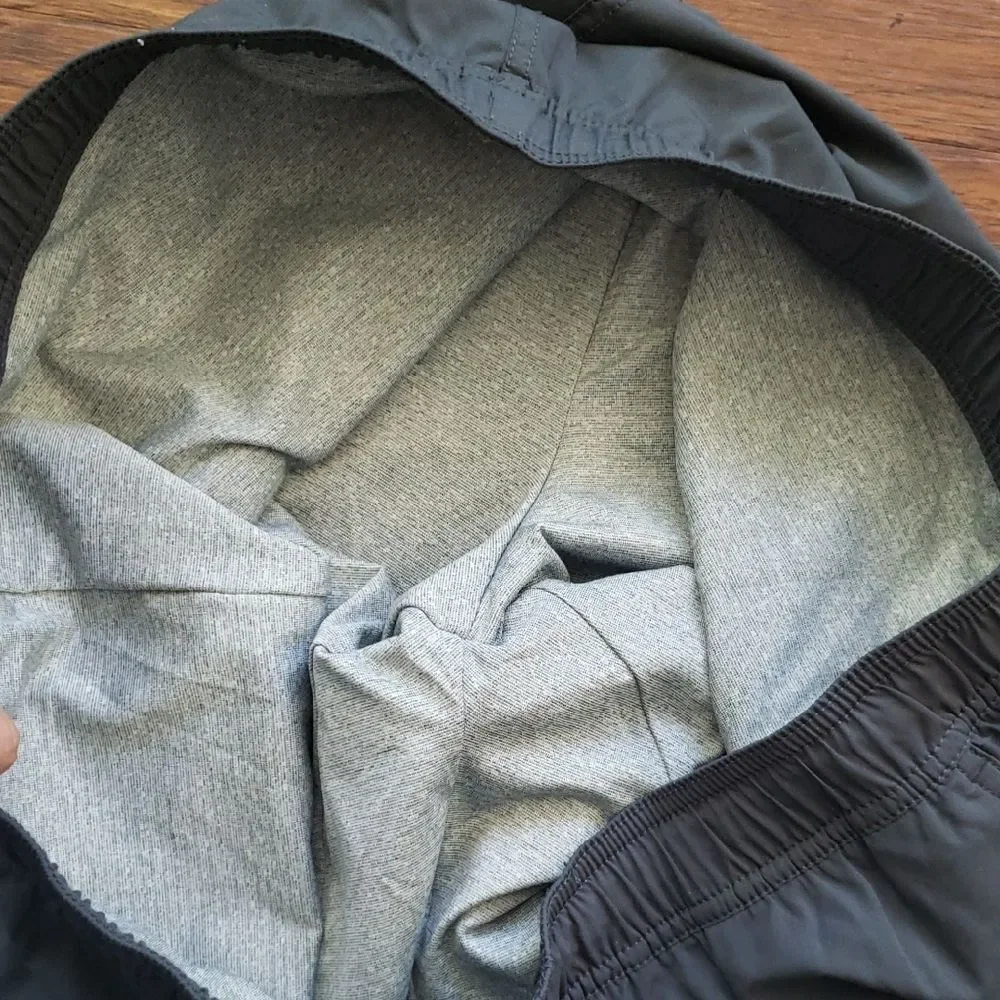 Vuori Mens Charcoal Lined Joggers Size XL Athleisure Casual Trendy